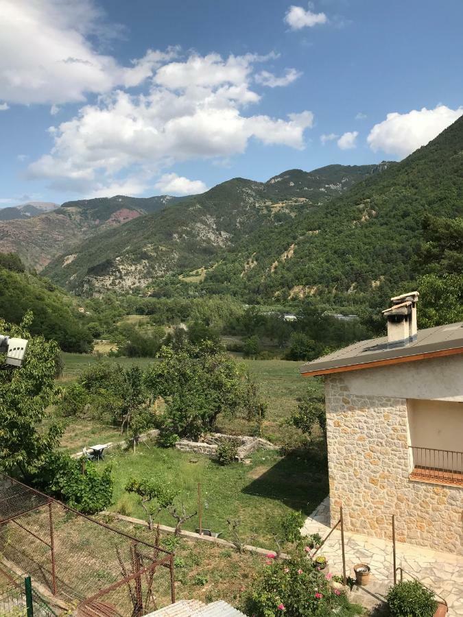 Gite De La Fontaine Gorges De Daluis ภายนอก รูปภาพ