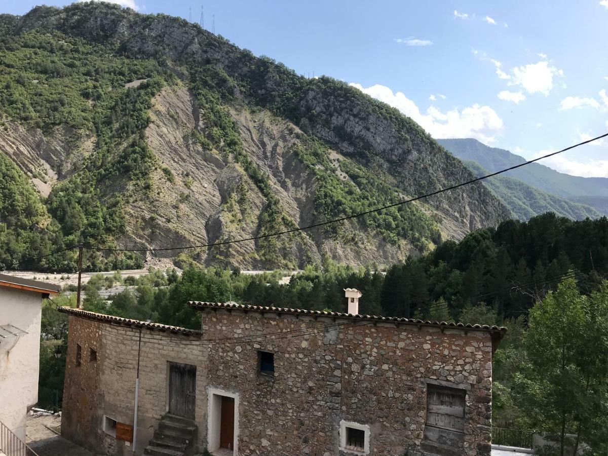 Gite De La Fontaine Gorges De Daluis ภายนอก รูปภาพ